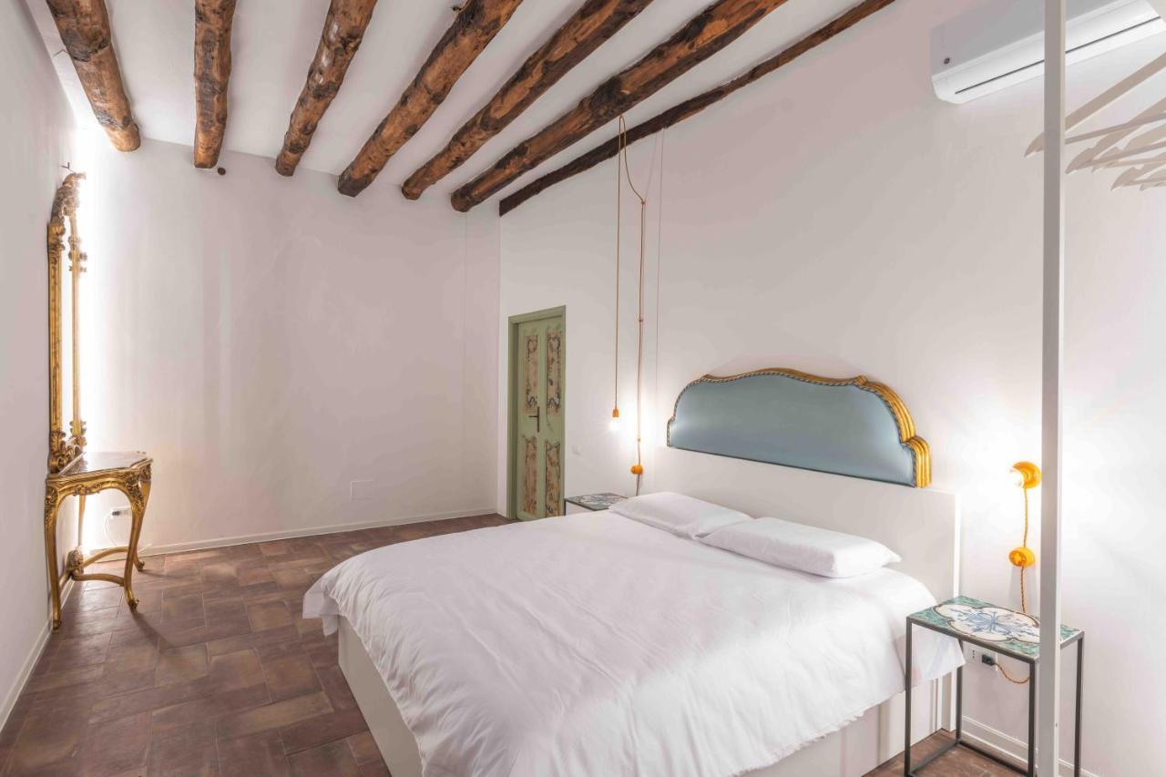 פלרמו Calderai 82 Suites 1 E 2 מראה חיצוני תמונה